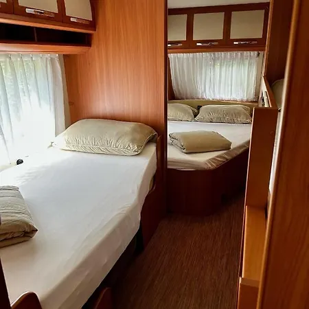 Campsite Ps-caravaning Auf Union Lido - Wohnwagenvermietung