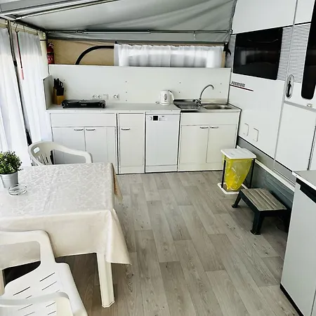 Ps-caravaning Auf Union Lido - Wohnwagenvermietung Campsite